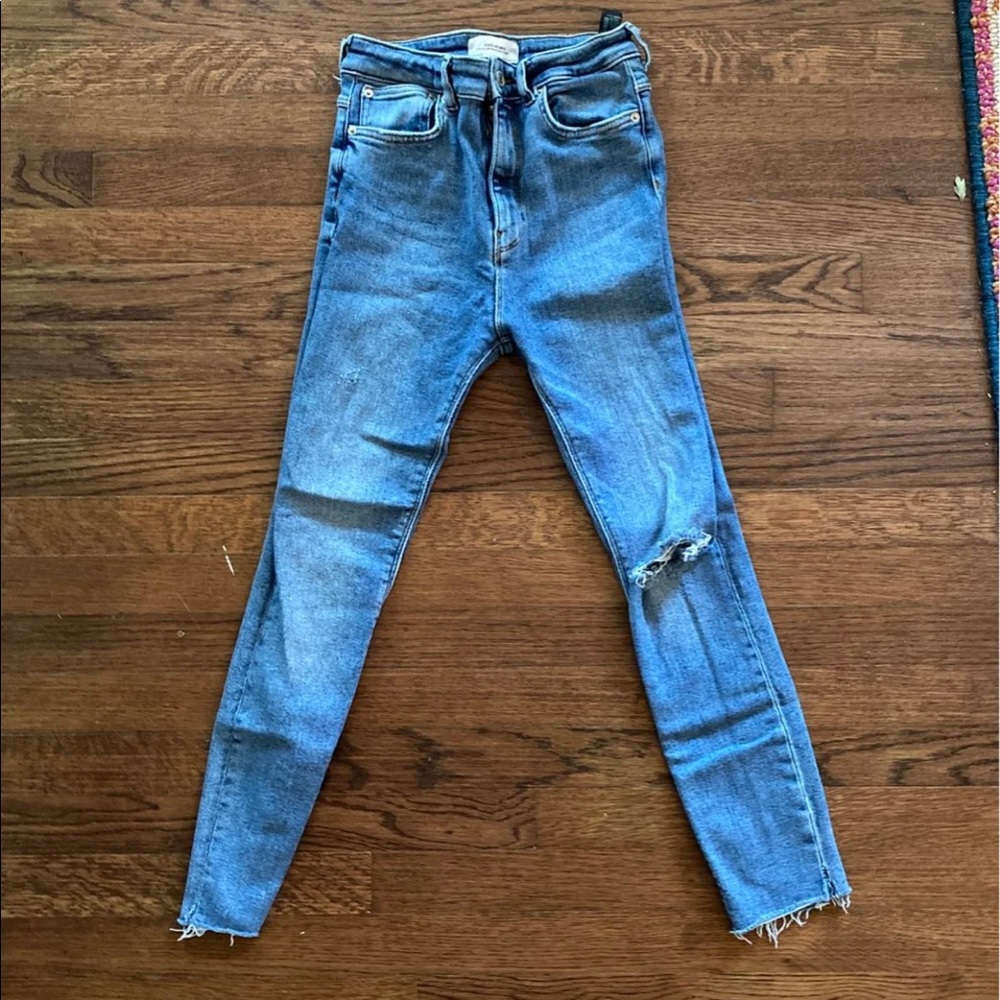 Zara Highwaisted Skinny Jeans!